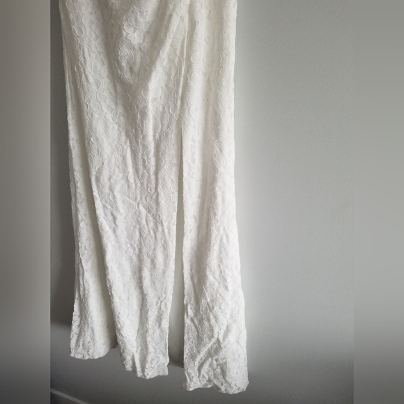 David's Bridal Strapless Wedding Dress - Size 4 - Picture 4 of 7